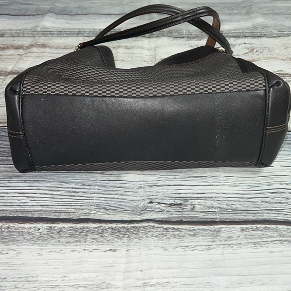 Coach Black & Brown Shoulder Handbag Features textured design & dual-tone straps - Picture 12 of 15